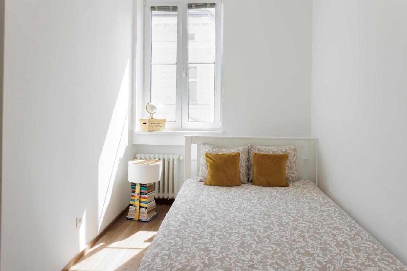Boutique Flat In Old Town Apartment Bratislava Ngoại thất bức ảnh